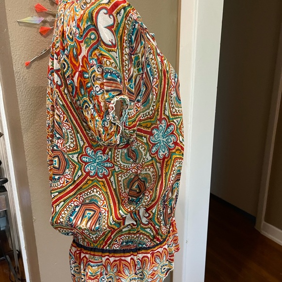 Top - Picture 2 of 5